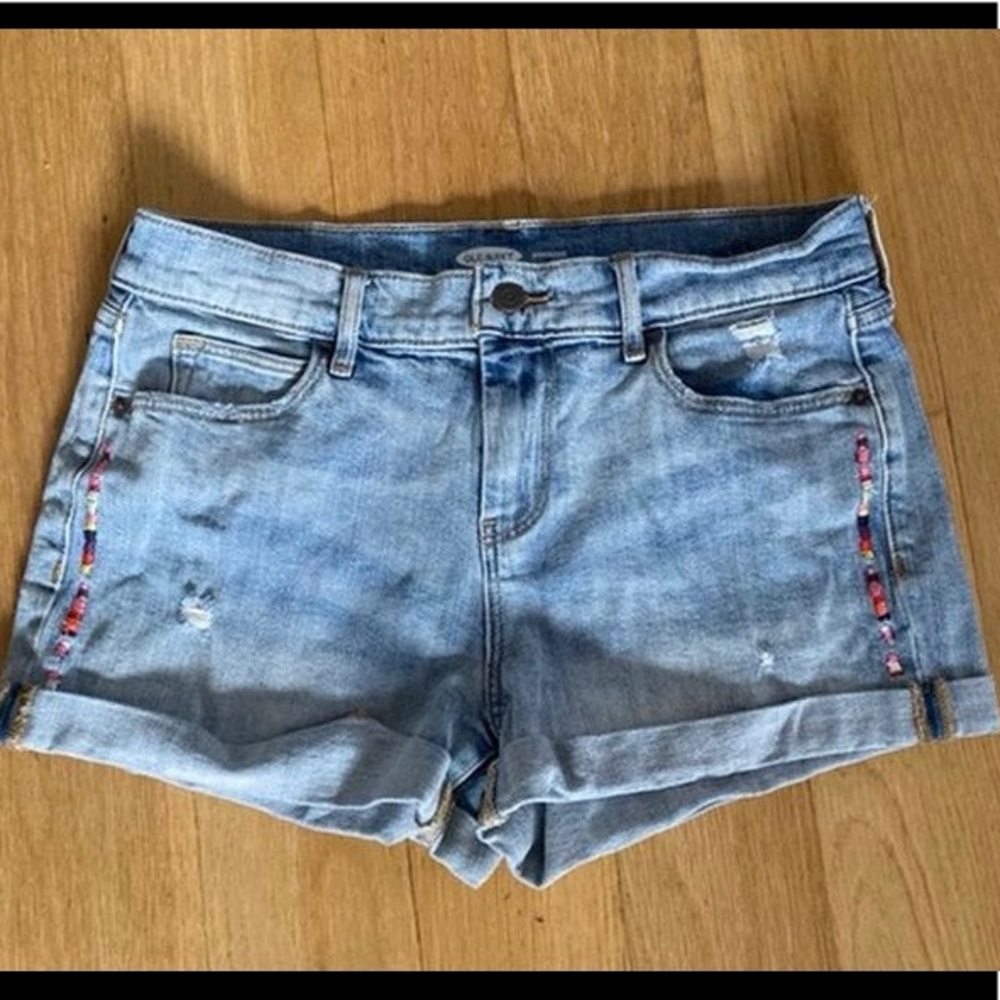 Embroidered boyfriend style denim shorts old navy